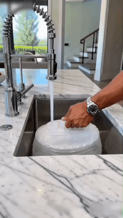 🔥LAST DAY 50% OFF⏰Collapsible Water Container with Spigot